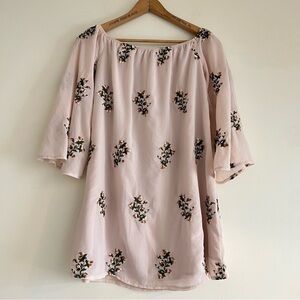 NWT beige floral off the shoulder mini dress, Endless Rose, size XS